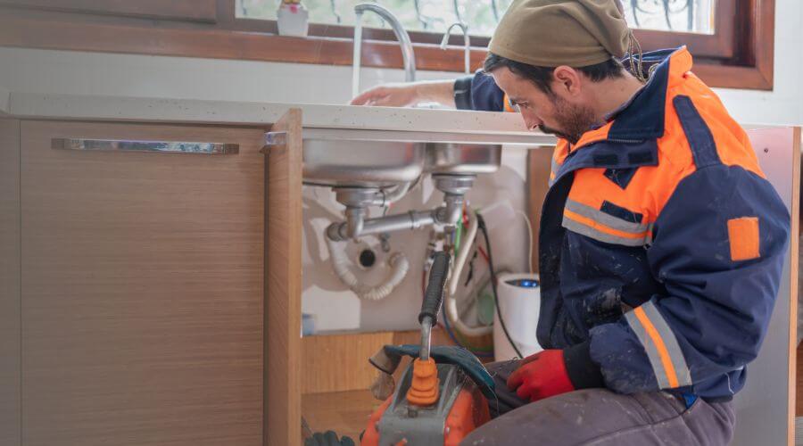 Professional same day plumber in Mount Hope, AL